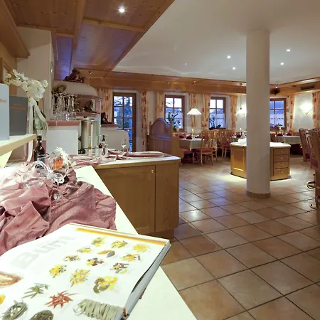 Stoaberg 4* 레오강