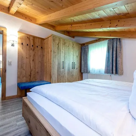Stoaberg 4*