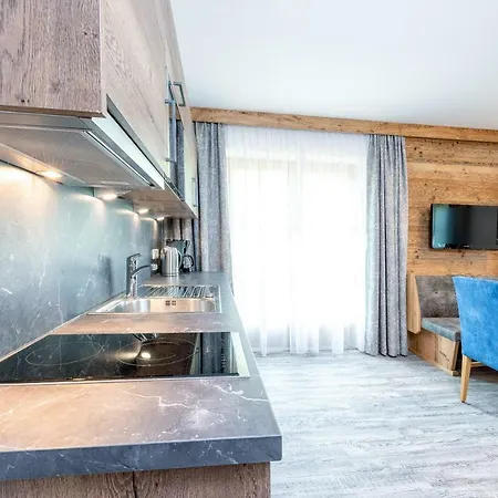 Stoaberg Hotel apartamentowy 3*