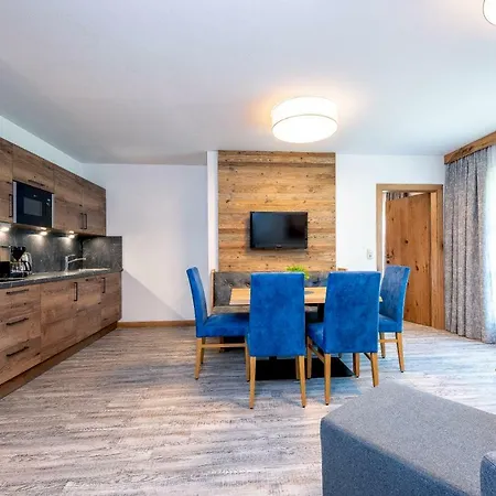 Stoaberg Aparthotel 3*